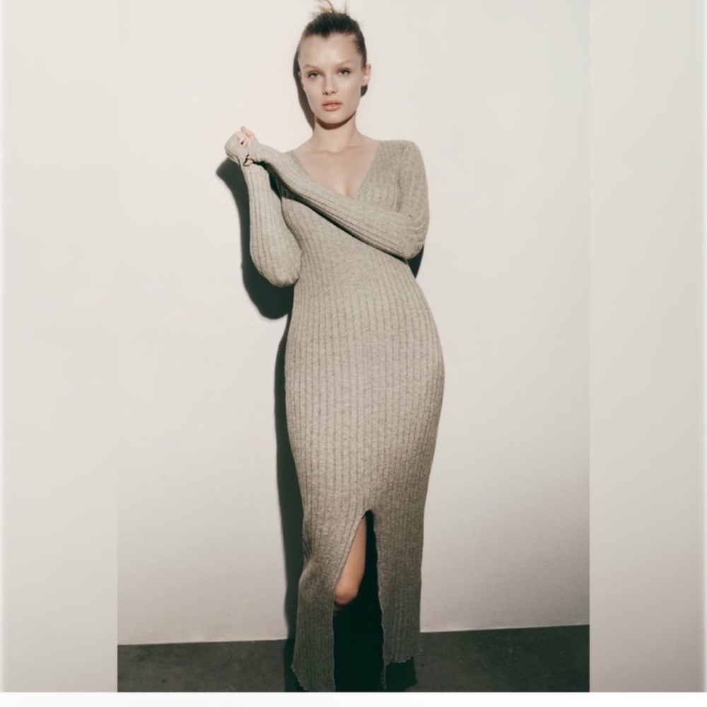 Zara Long Sleeve Ribbed Knit Dress in Cream